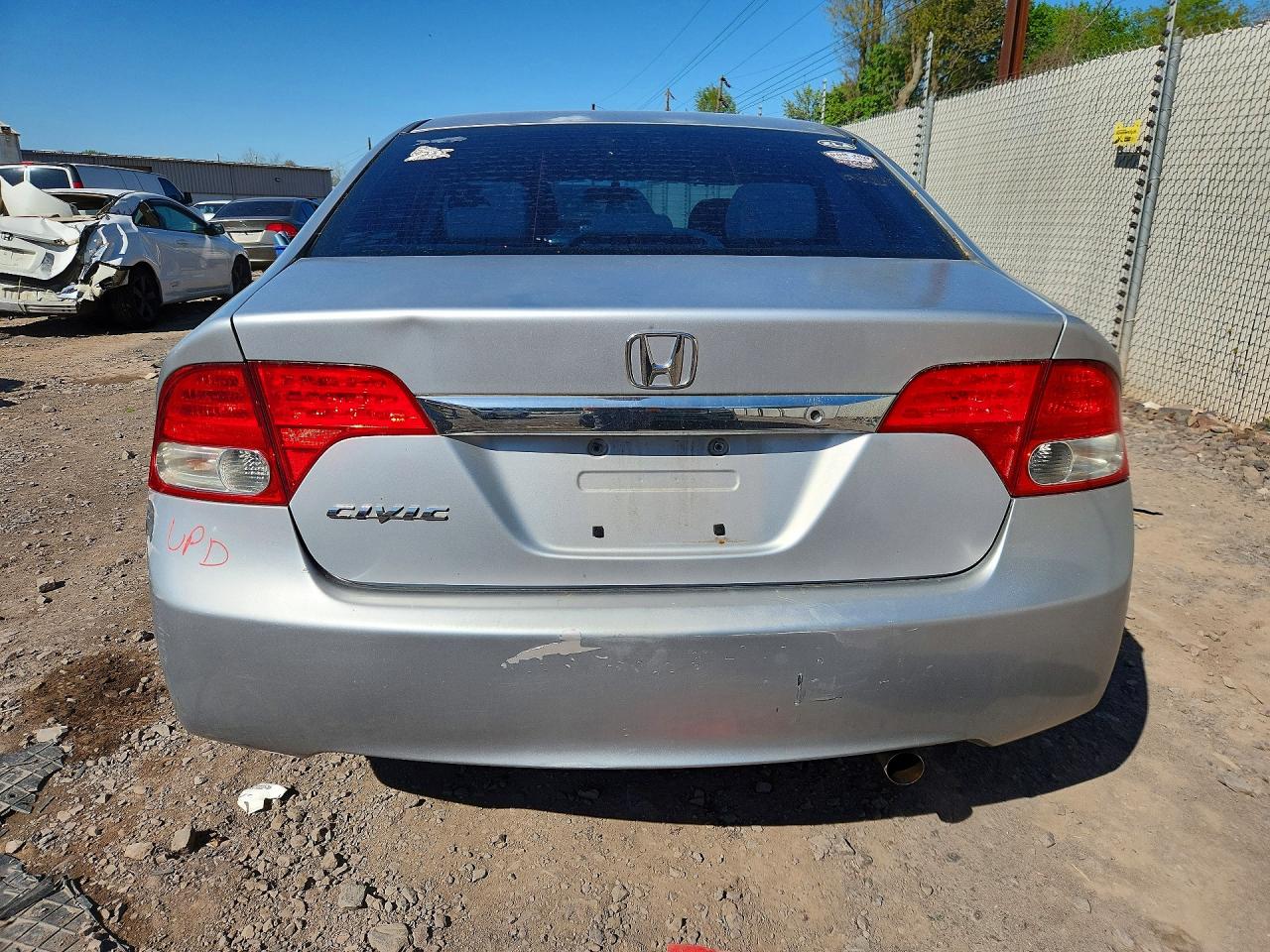 2010 HONDA CIVIC LX photo 6