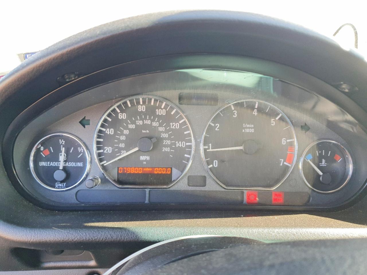 1998 BMW Z3 1.9 photo 9
