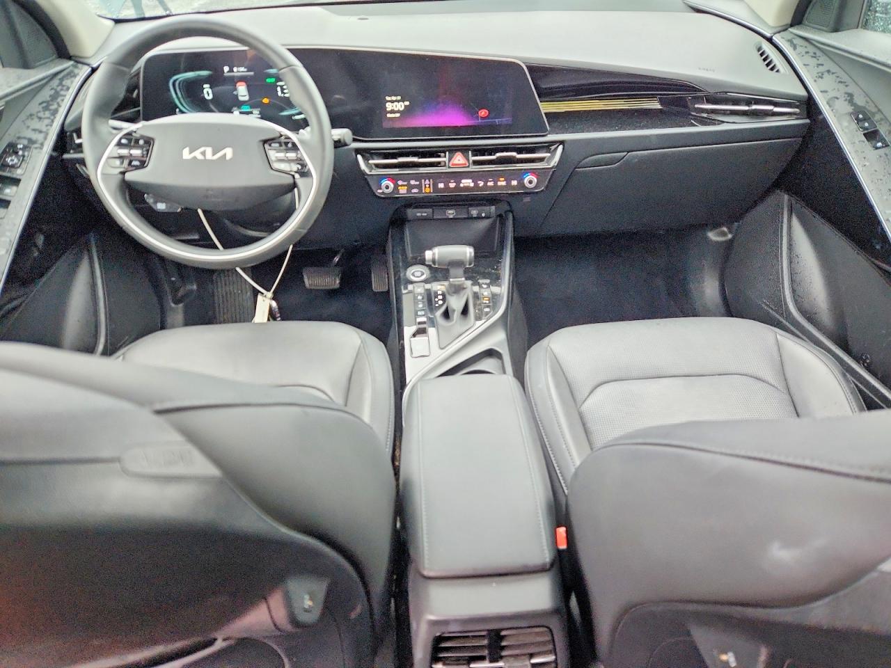 2024 KIA NIRO SX photo 22