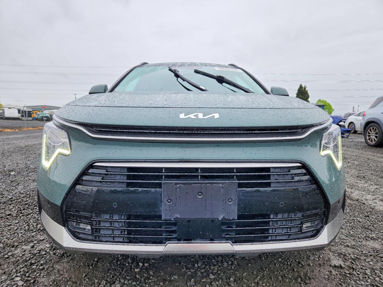 2024 KIA NIRO SX photo 13