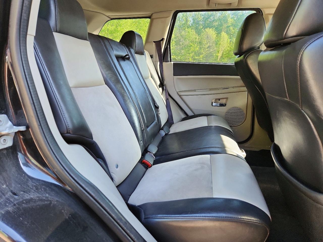 2010 JEEP GRAND CHEROKEE LIMITED photo 31