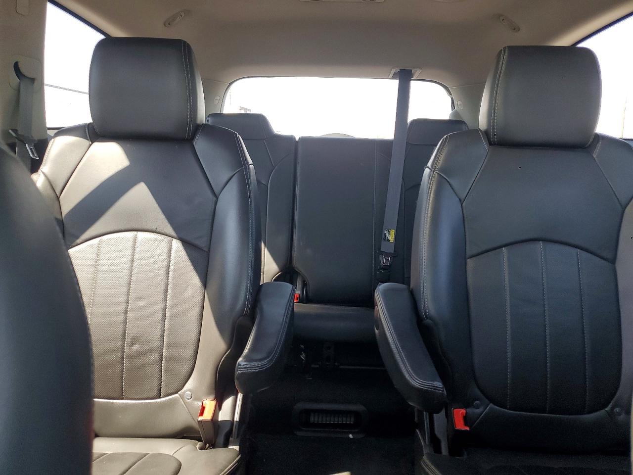 2015 BUICK ENCLAVE photo 19