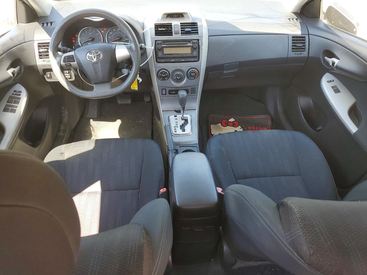 2012 TOYOTA COROLLA S photo 22