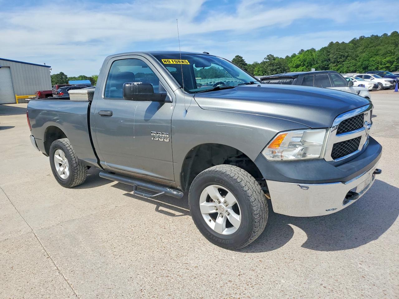 2013 RAM 1500 ST photo 7