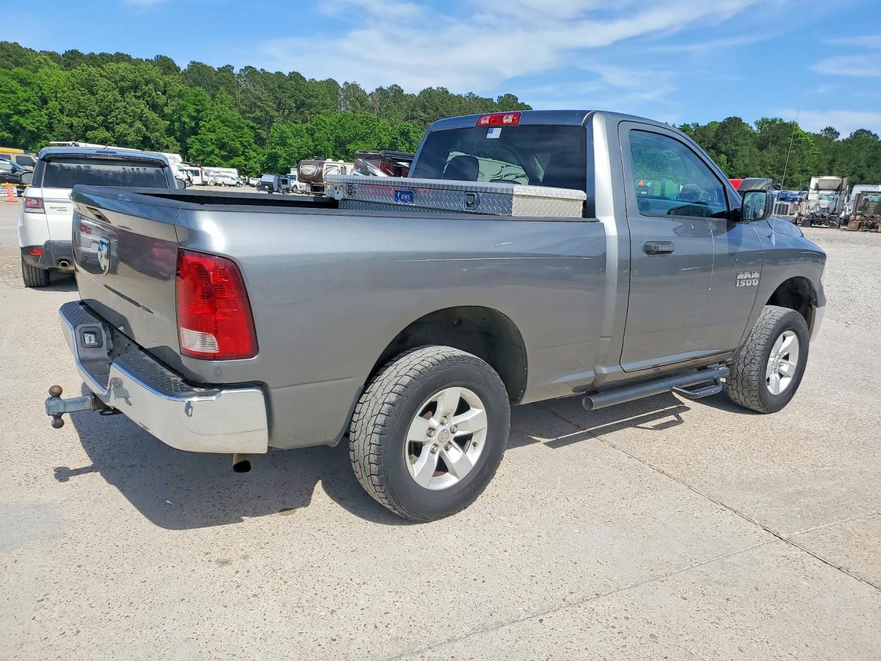 2013 RAM 1500 ST photo 5