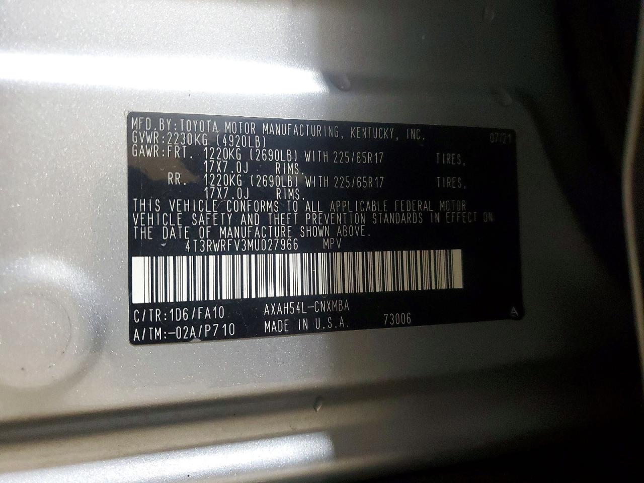 2021 TOYOTA RAV4 XLE photo 25