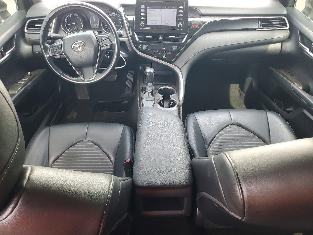 2022 TOYOTA CAMRY SE photo 22