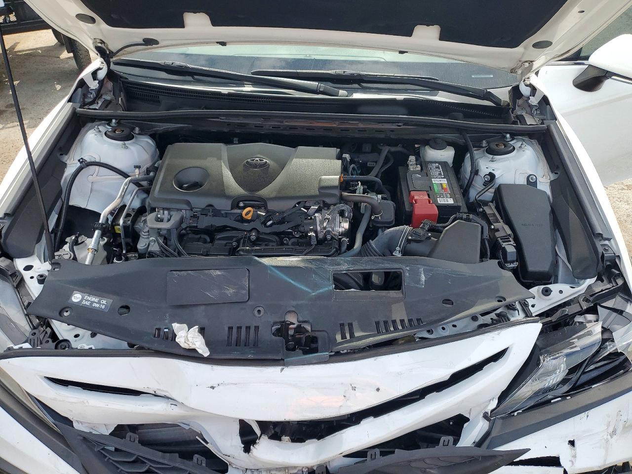 2022 TOYOTA CAMRY SE photo 31