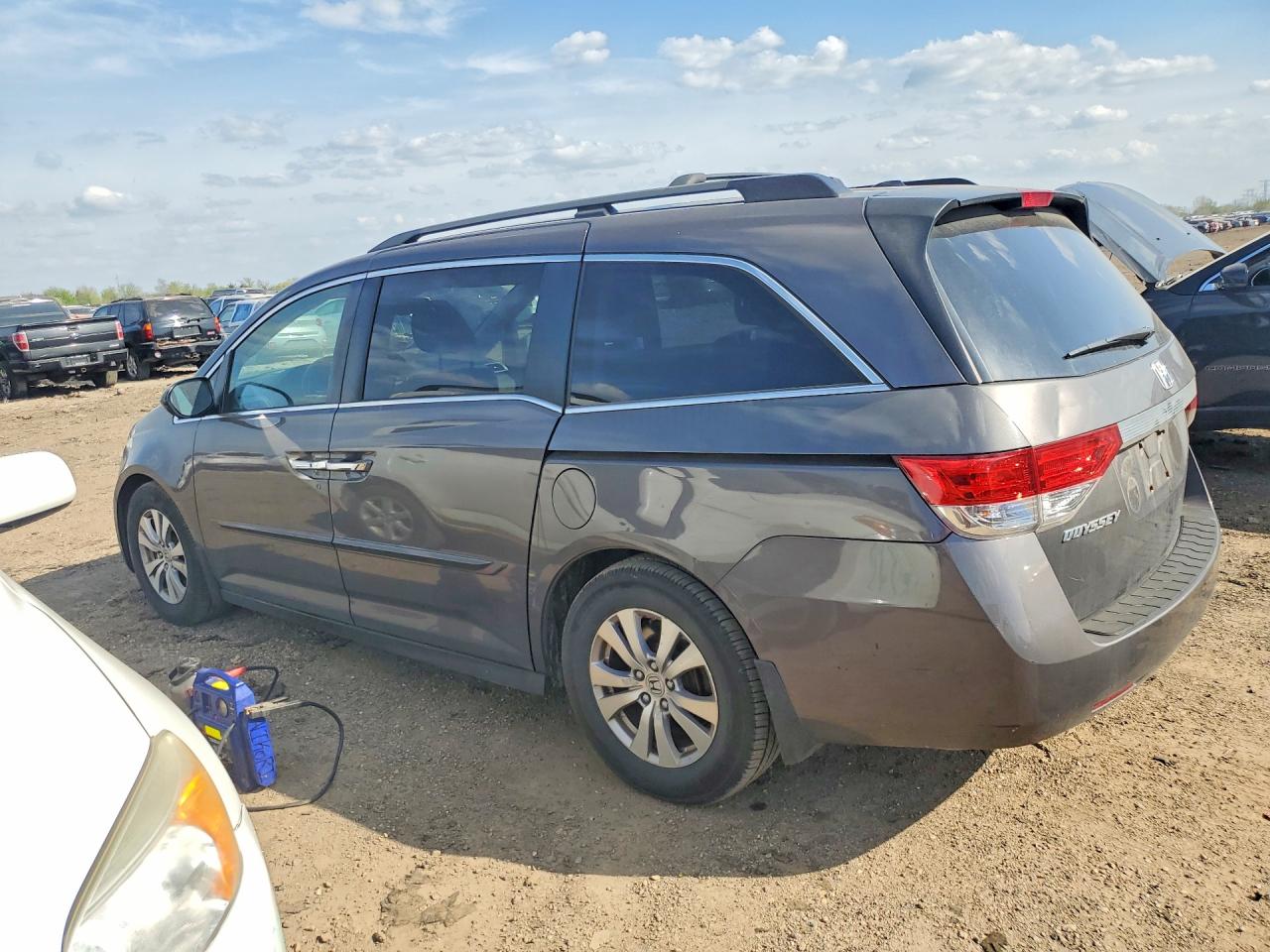 2016 HONDA ODYSSEY EXL photo 3