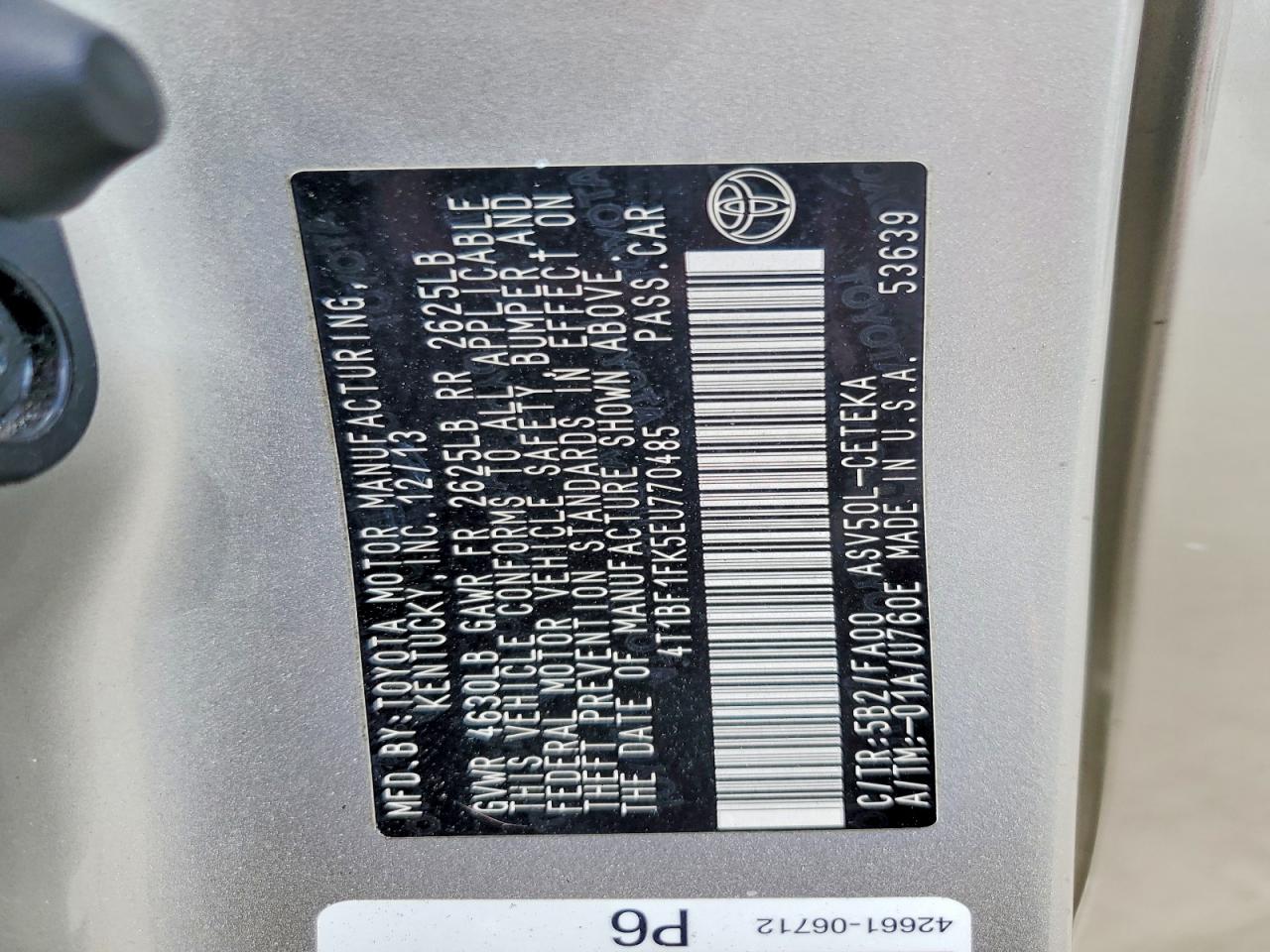 2014 TOYOTA CAMRY L photo 12