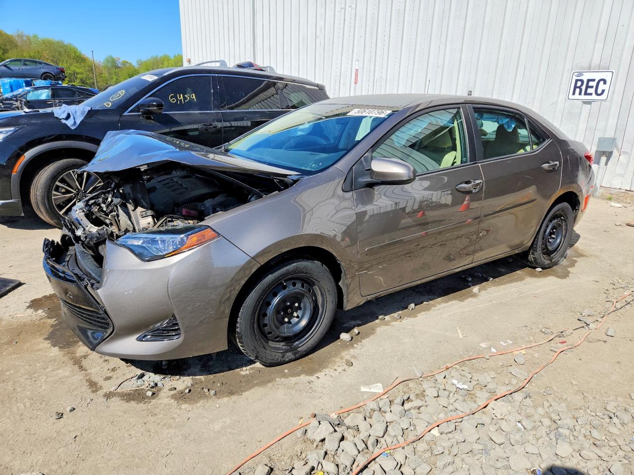 2017 TOYOTA COROLLA