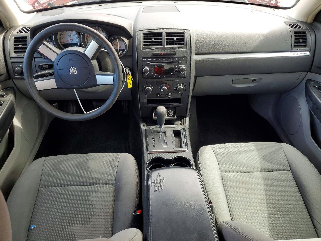 2008 DODGE CHARGER photo 8