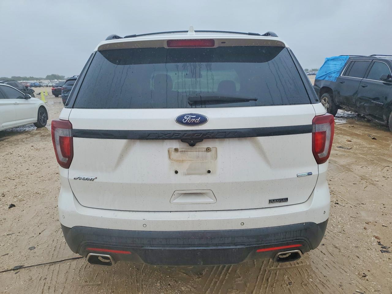 2016 FORD EXPLORER SPORT photo 11