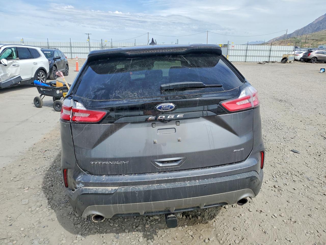 2021 FORD EDGE TITANIUM photo 16