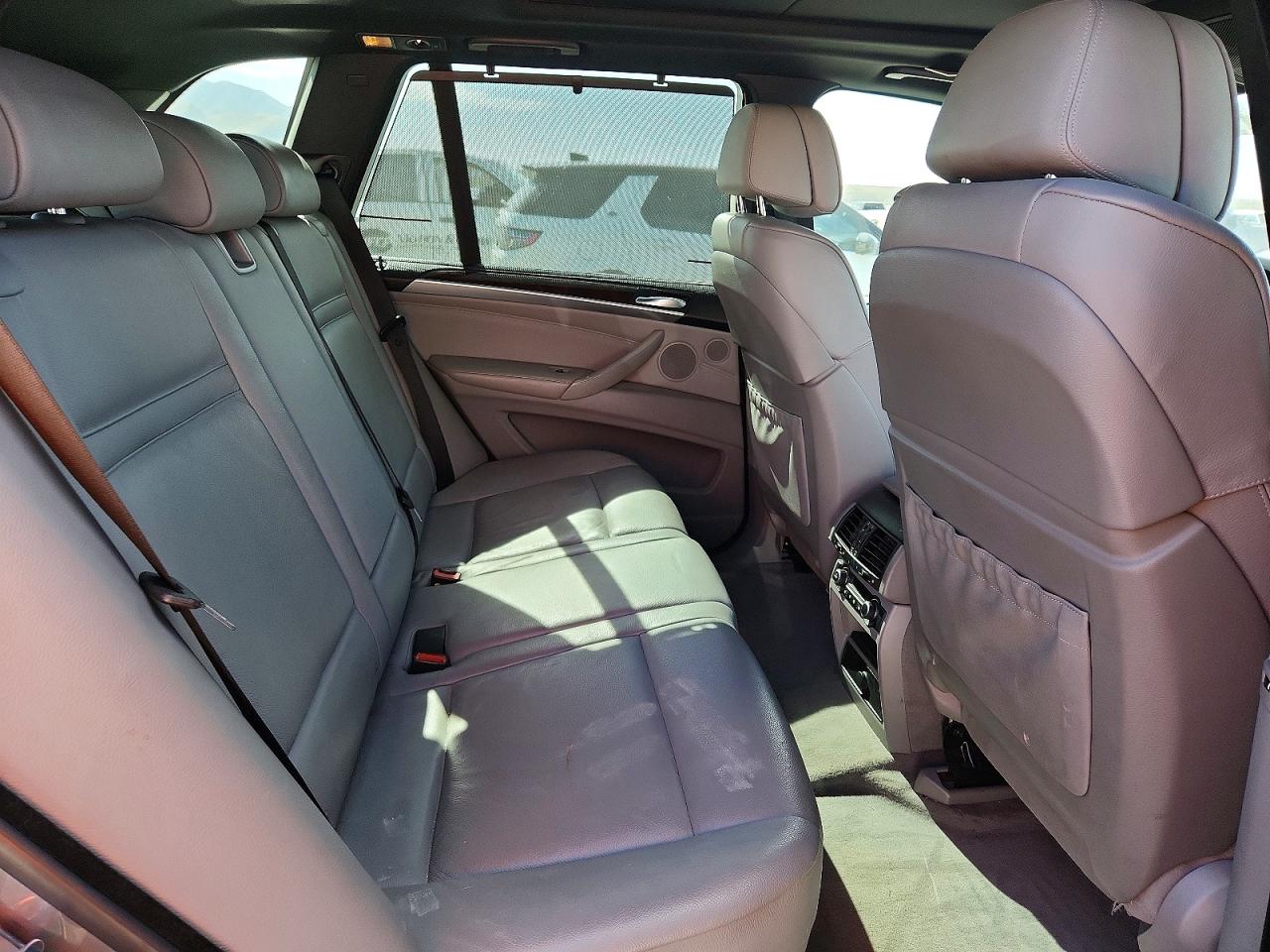 2009 BMW X5 XDRIVE48I photo 21