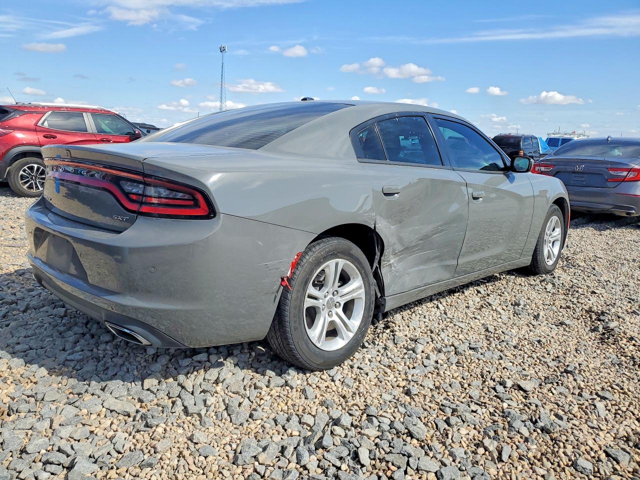 2018 DODGE CHARGER SXT photo 3