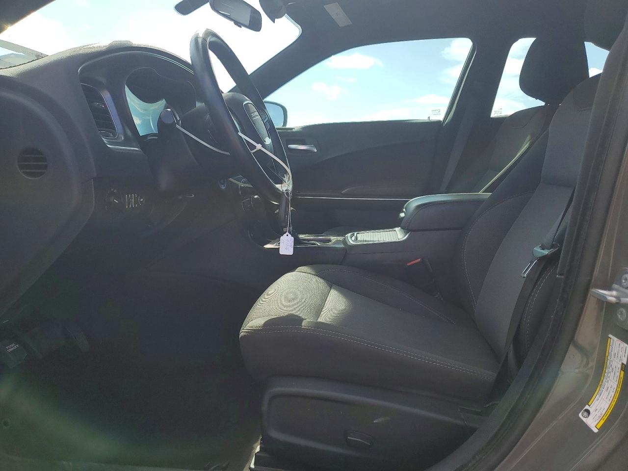 2018 DODGE CHARGER SXT photo 7