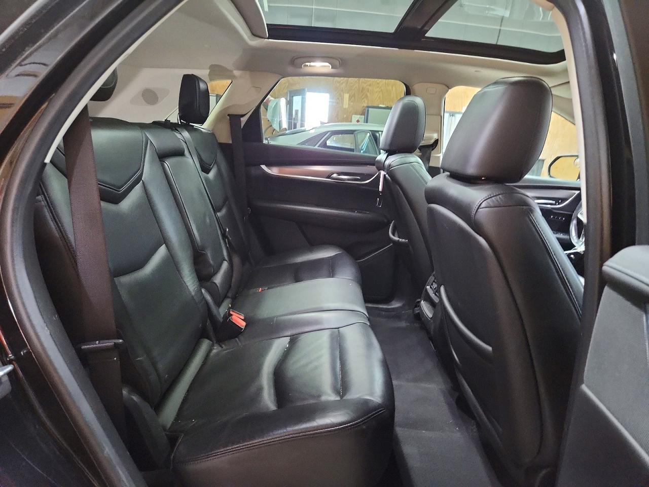 2017 CADILLAC XT5 LUXURY photo 21
