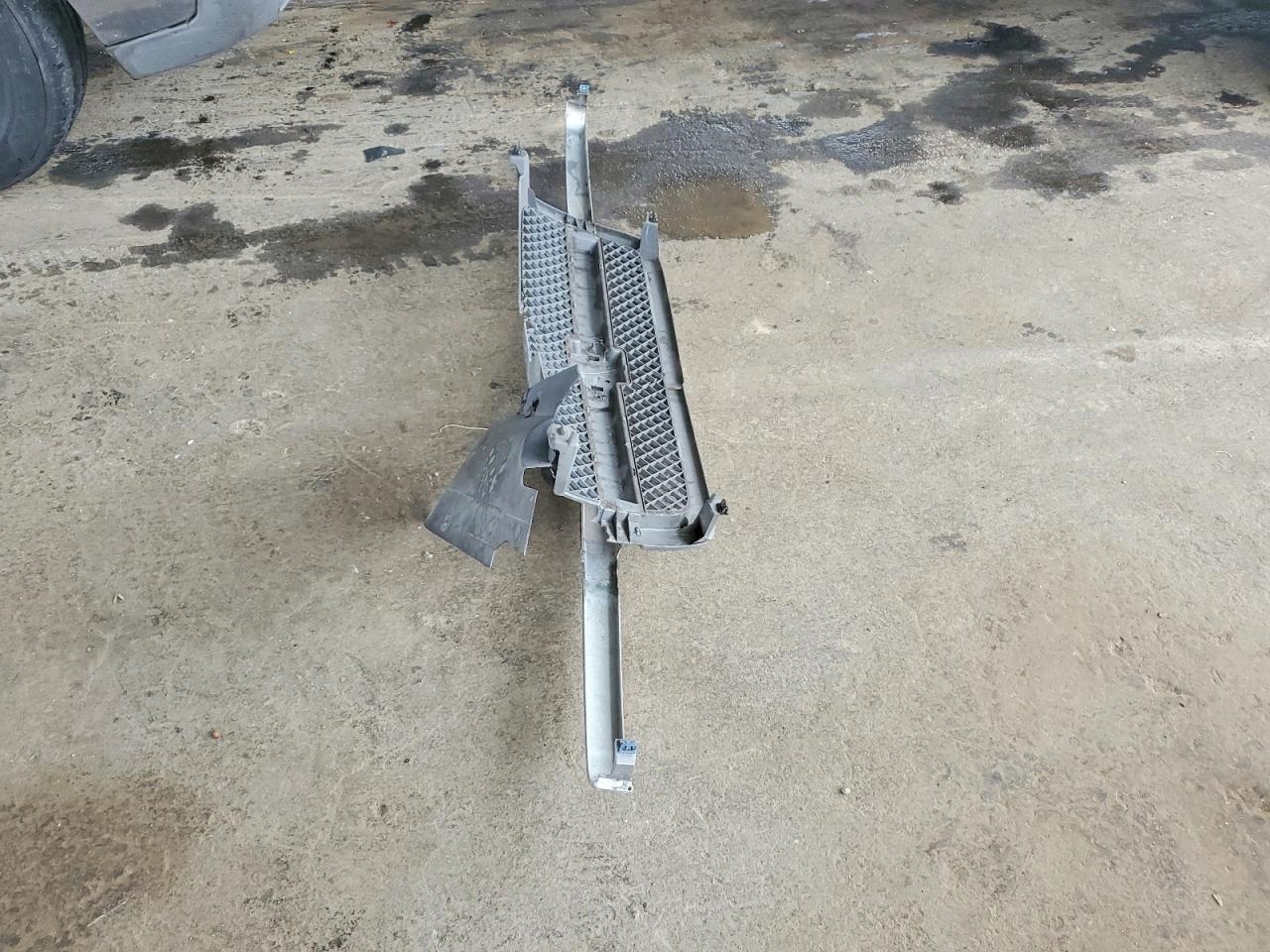 2003 CHEVROLET SILVERADO C1500 photo 23