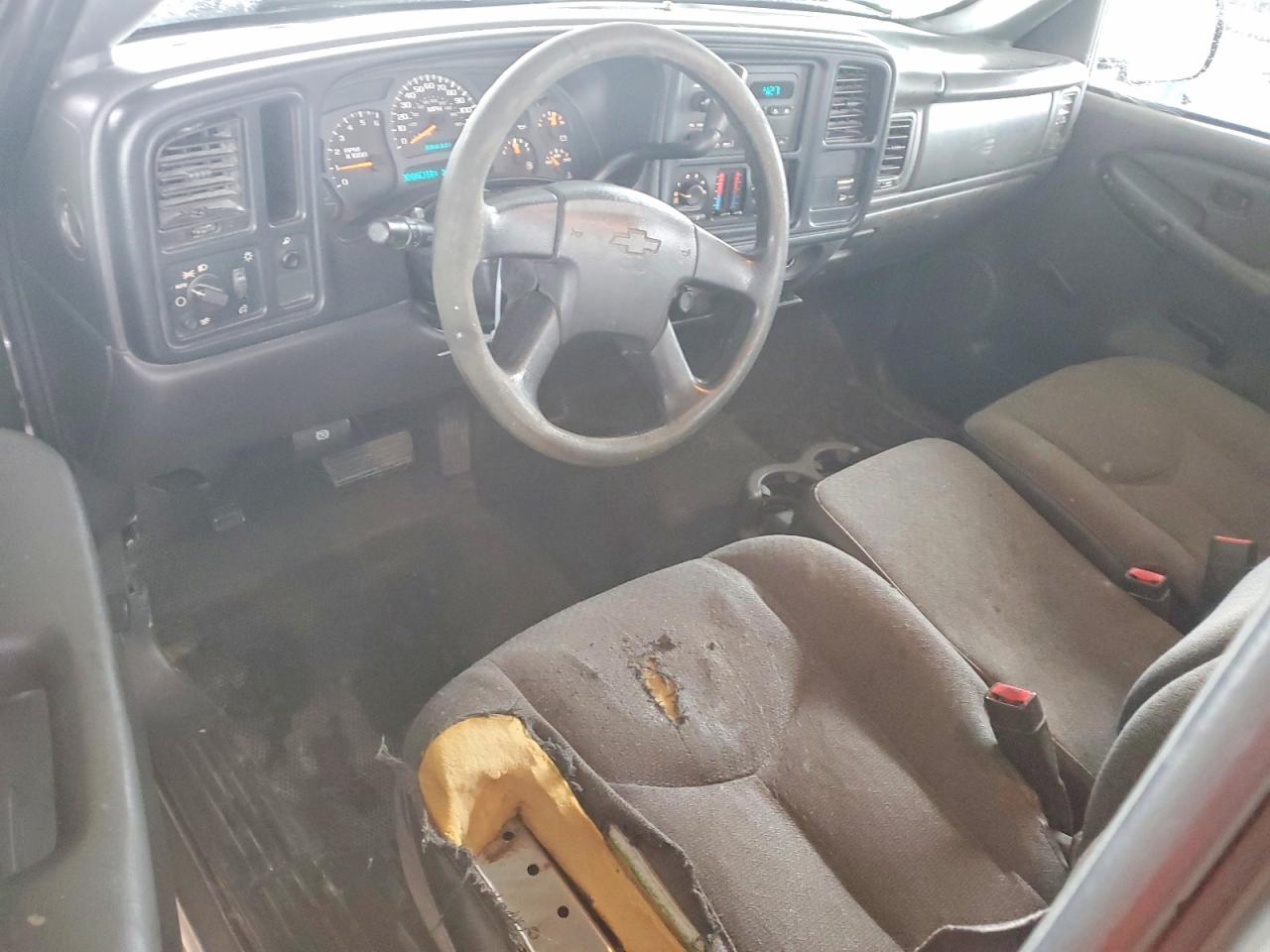 2003 CHEVROLET SILVERADO C1500 photo 15