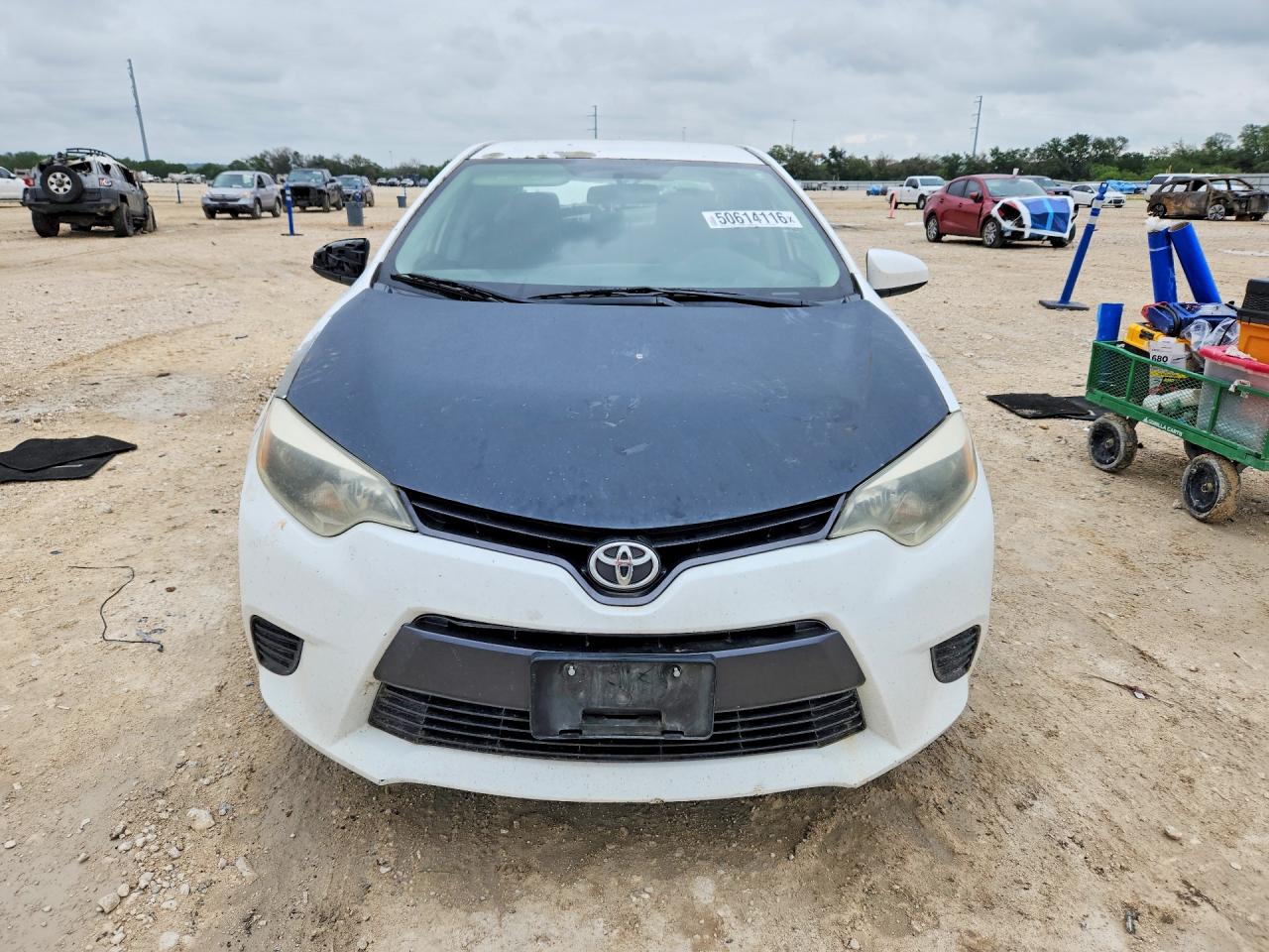 2015 TOYOTA COROLLA LE photo 9
