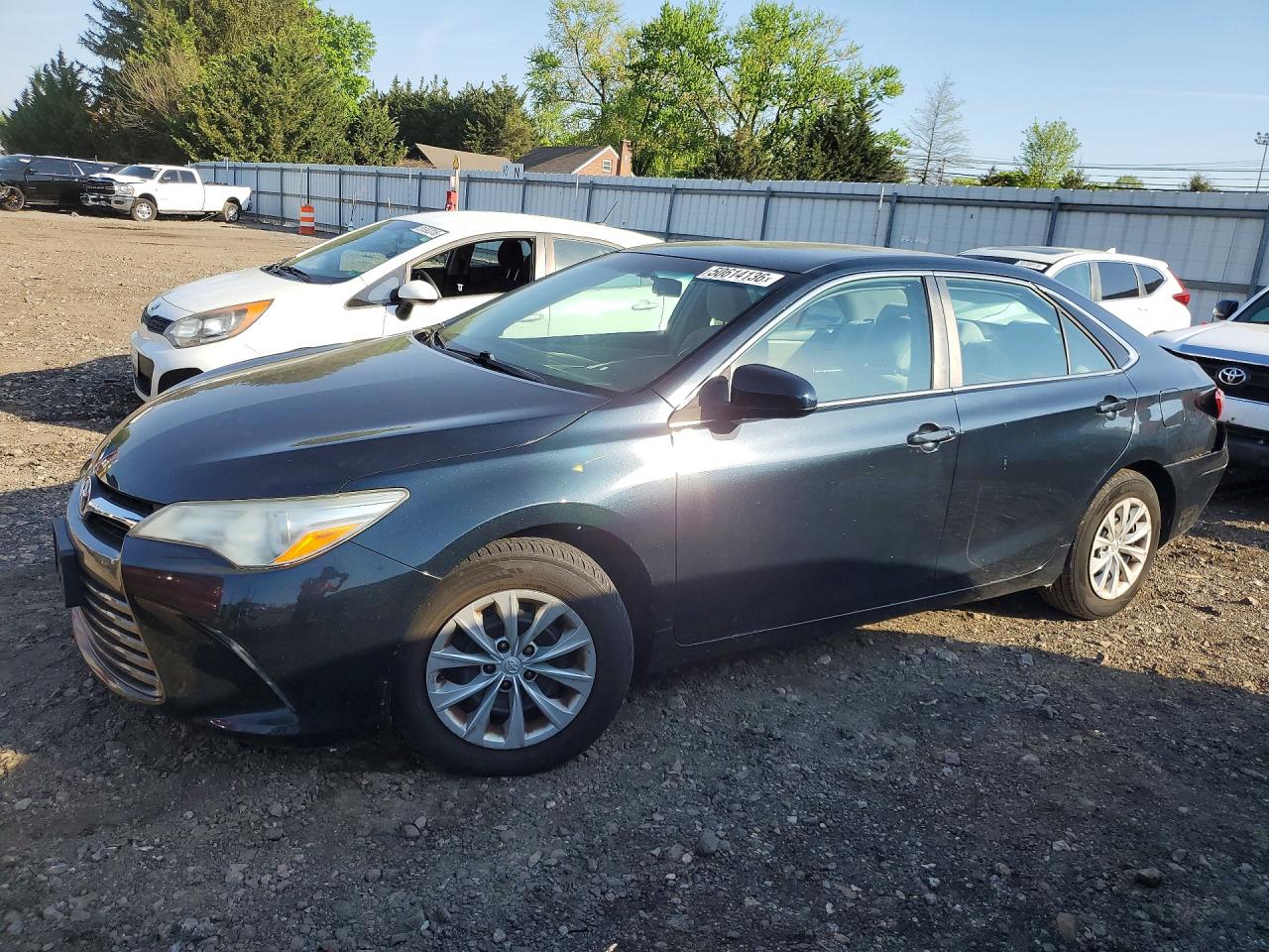 2016 TOYOTA CAMRY