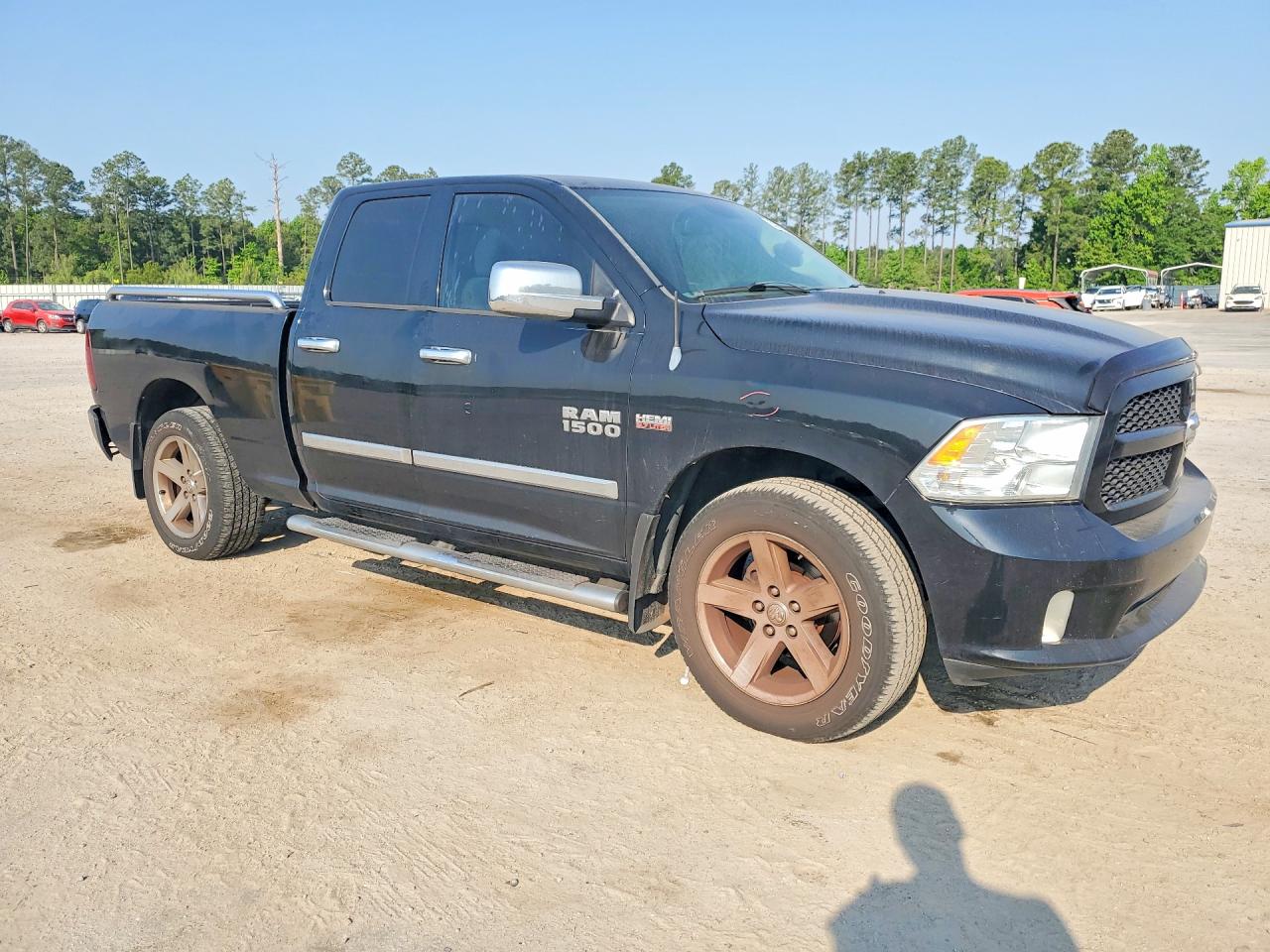 2013 RAM 1500 ST photo 10