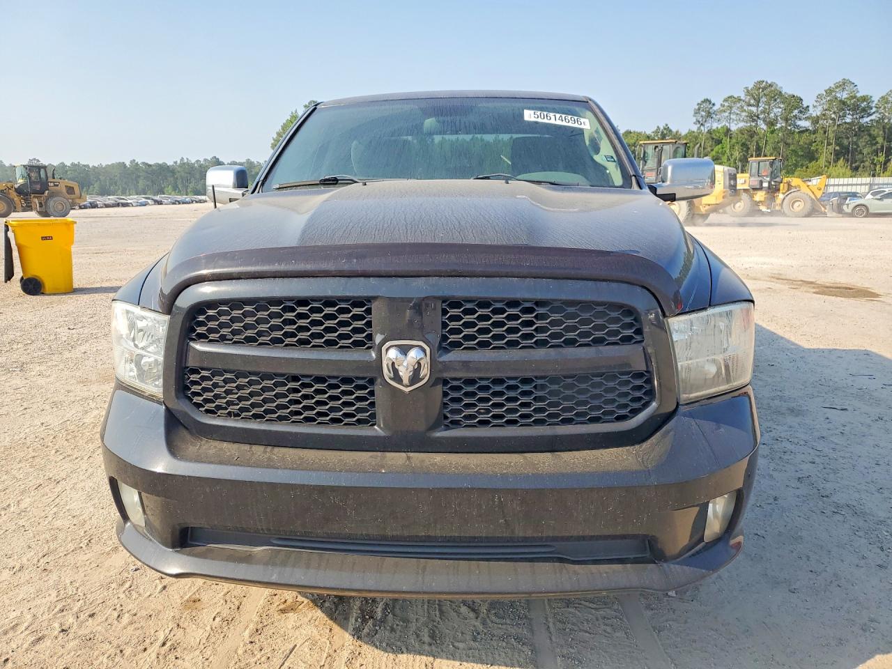 2013 RAM 1500 ST photo 13