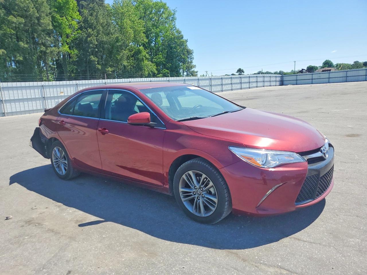 2017 TOYOTA CAMRY photo 7