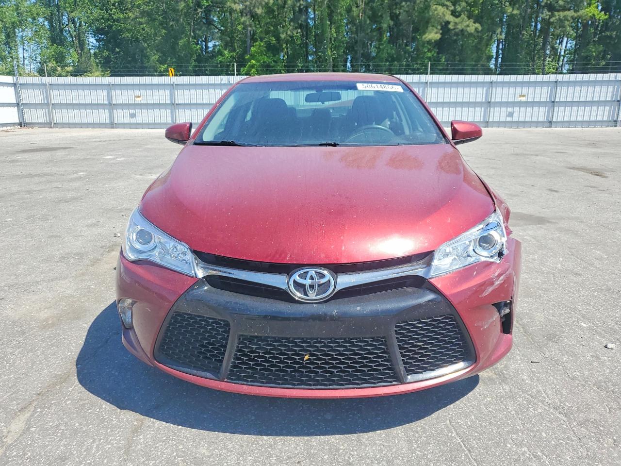 2017 TOYOTA CAMRY photo 9