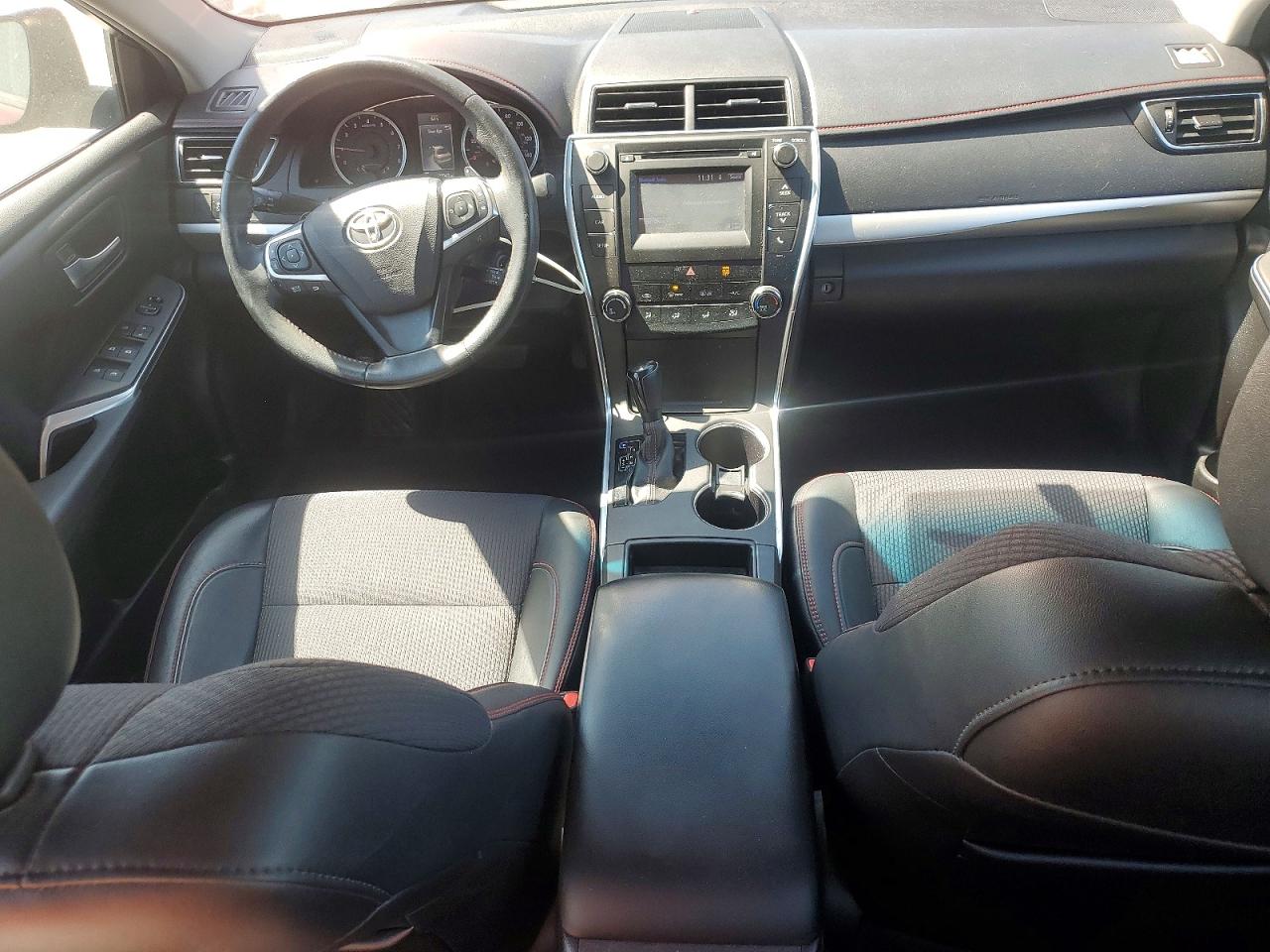 2017 TOYOTA CAMRY photo 15