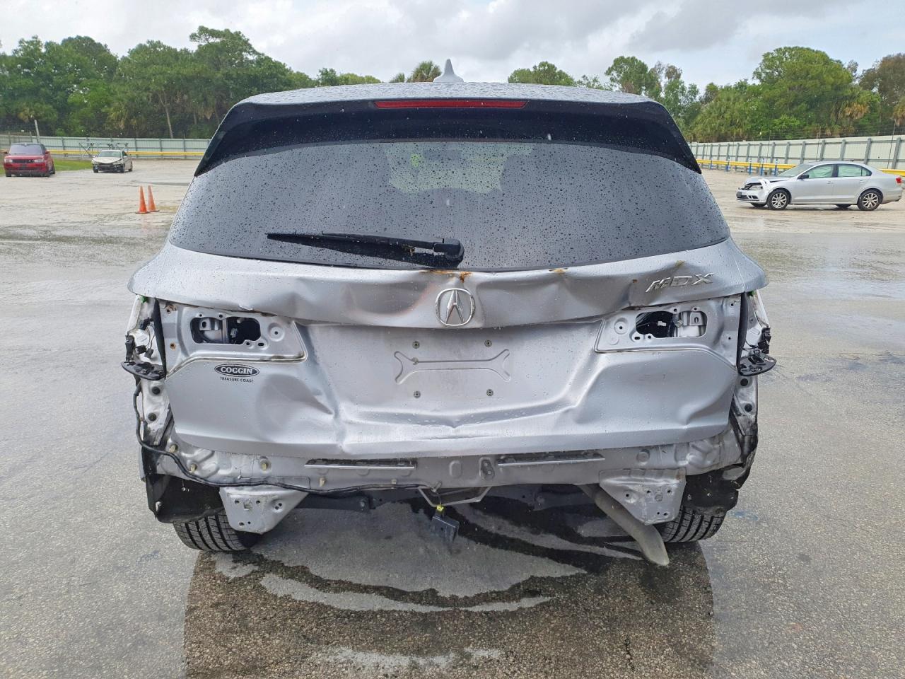2016 ACURA MDX photo 11