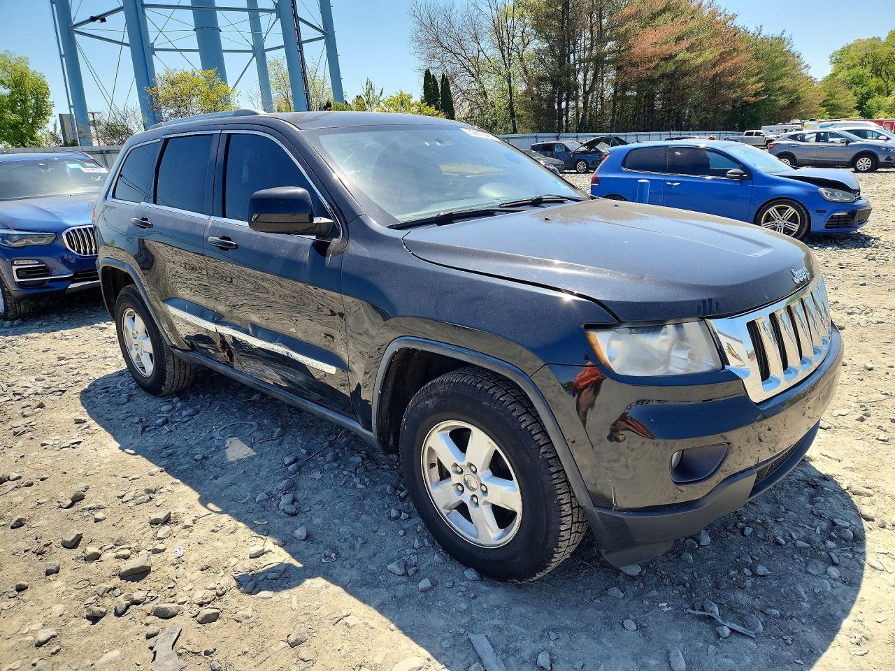 2012 JEEP GRAND CHEROKEE LAREDO photo 4