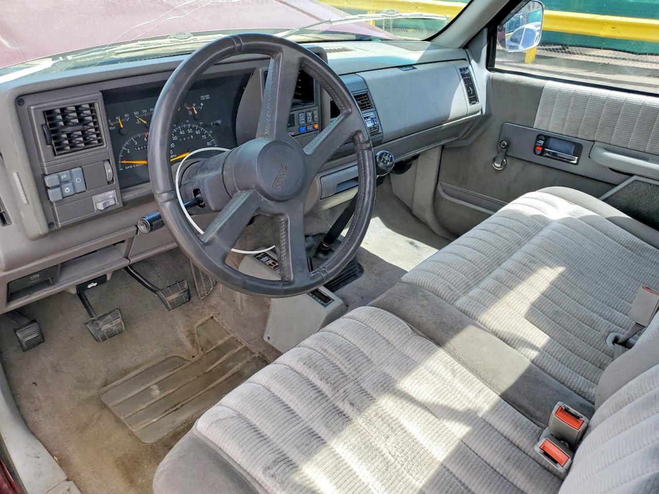 1994 GMC SIERRA K1500 photo 15