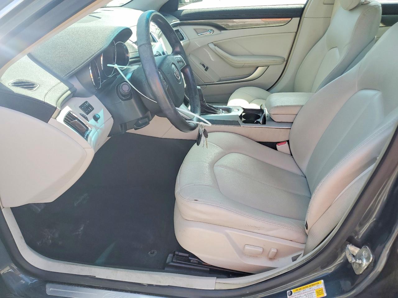 2008 CADILLAC CTS photo 7