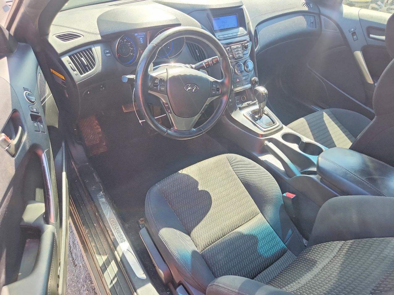 2013 HYUNDAI GENESIS COUPE 2.0T photo 22