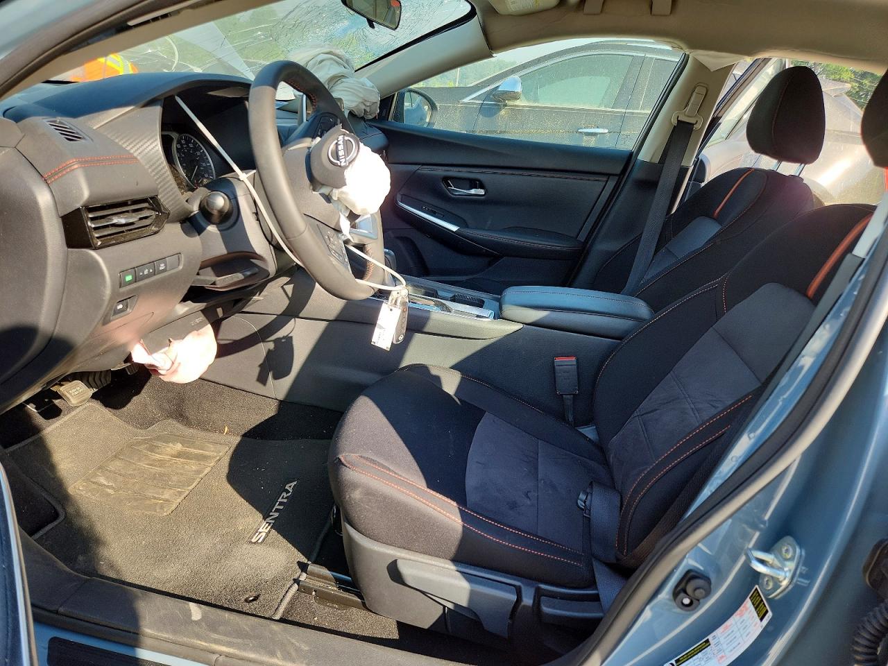2025 NISSAN SENTRA SR photo 19