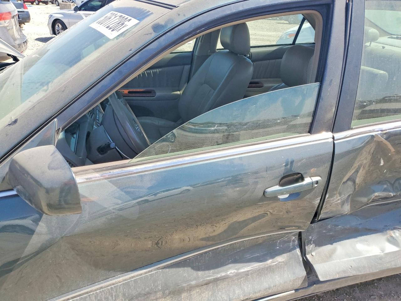 2003 TOYOTA CAMRY XLE V6 photo 19