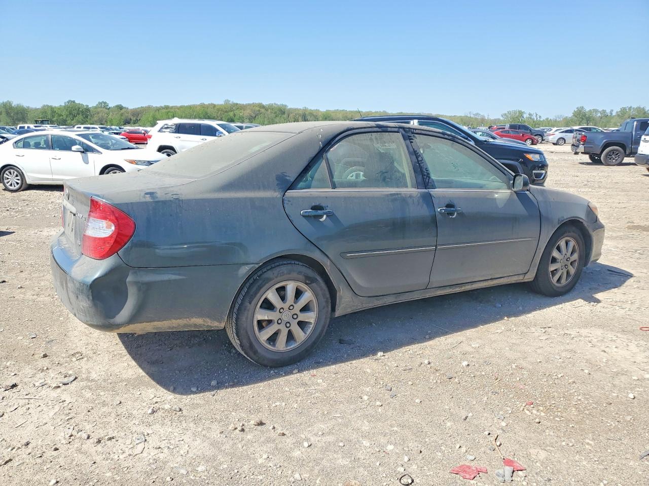 2003 TOYOTA CAMRY XLE V6 photo 7
