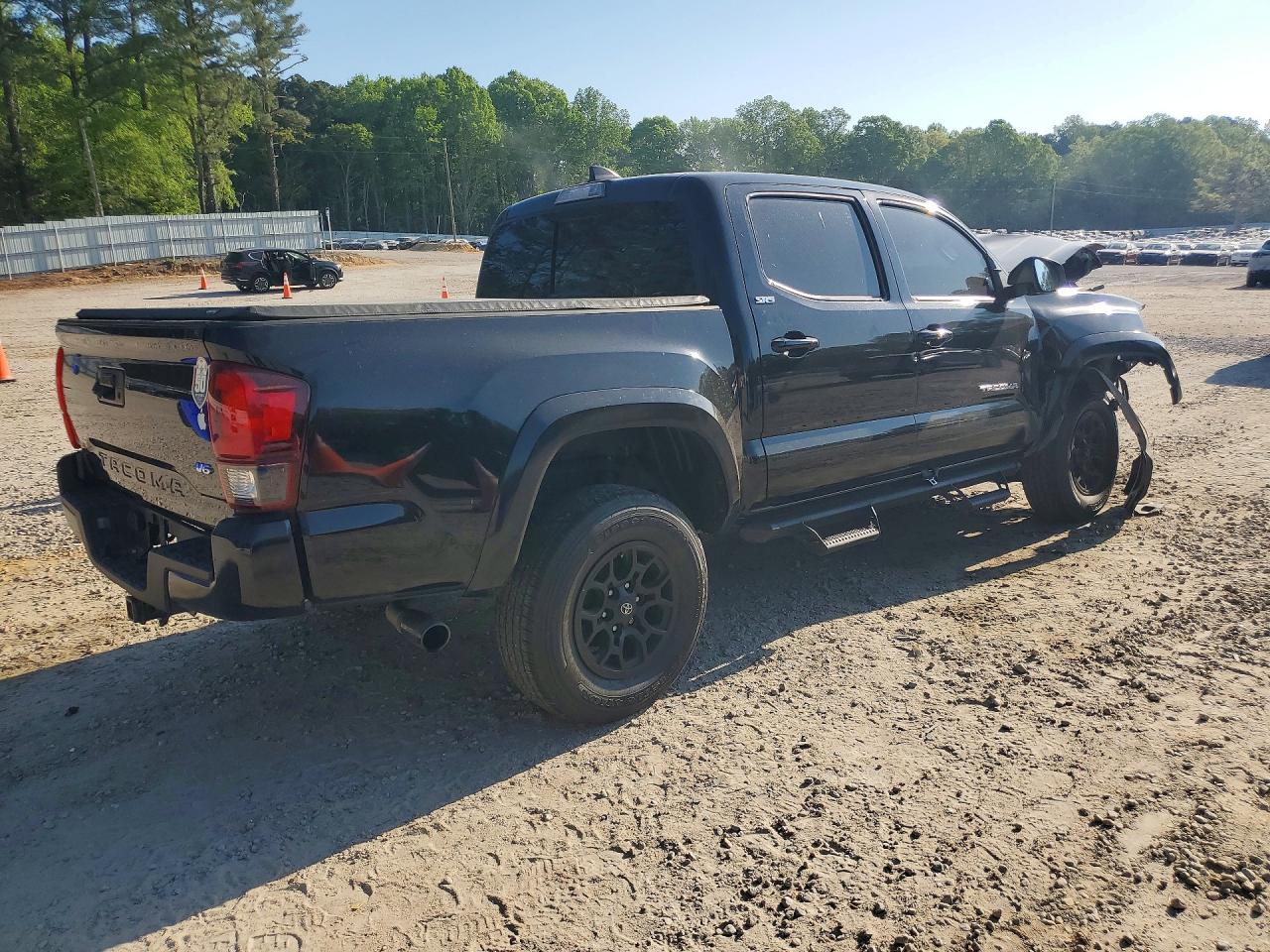 2022 TOYOTA TACOMA SR5 V6 photo 3