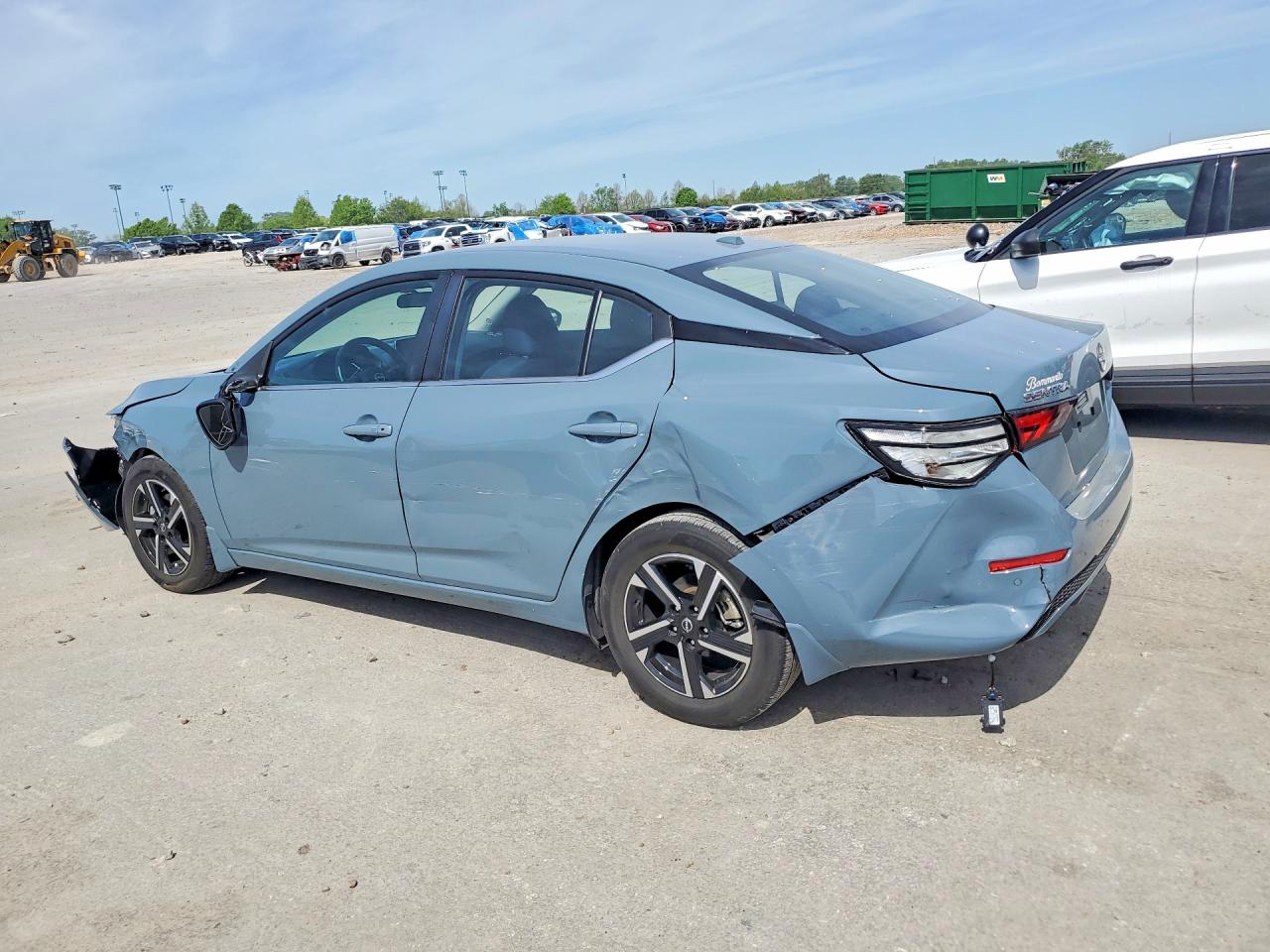 2024 NISSAN SENTRA SV photo 3