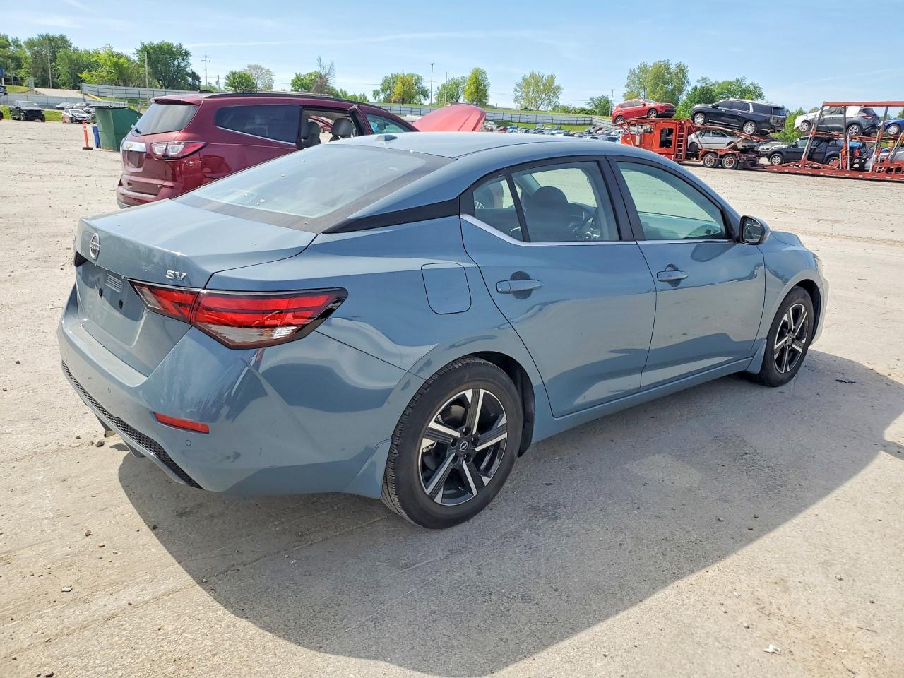 2024 NISSAN SENTRA SV photo 5