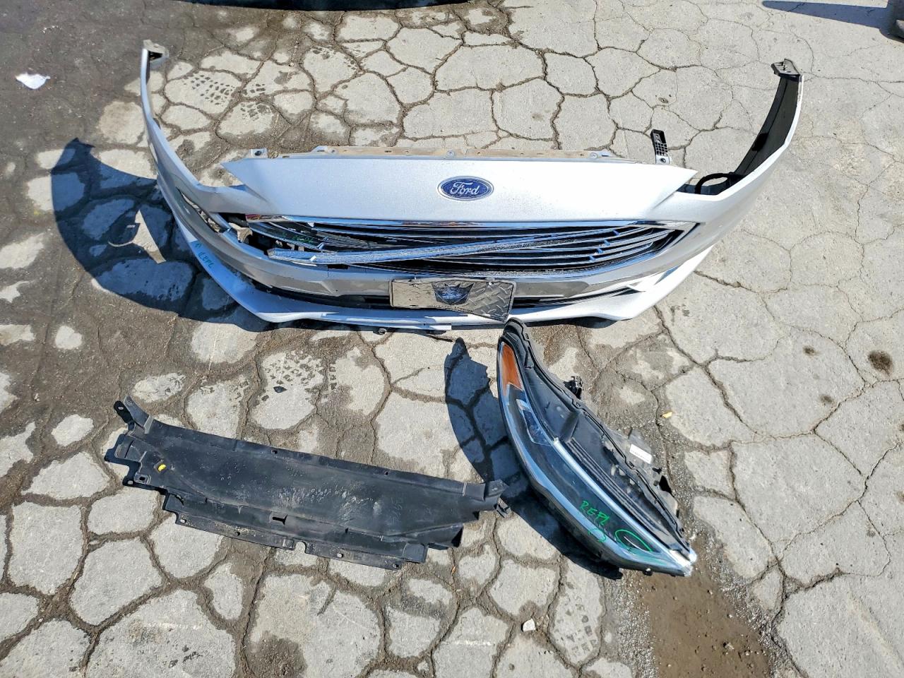 2018 FORD FUSION TITANIUM photo 23