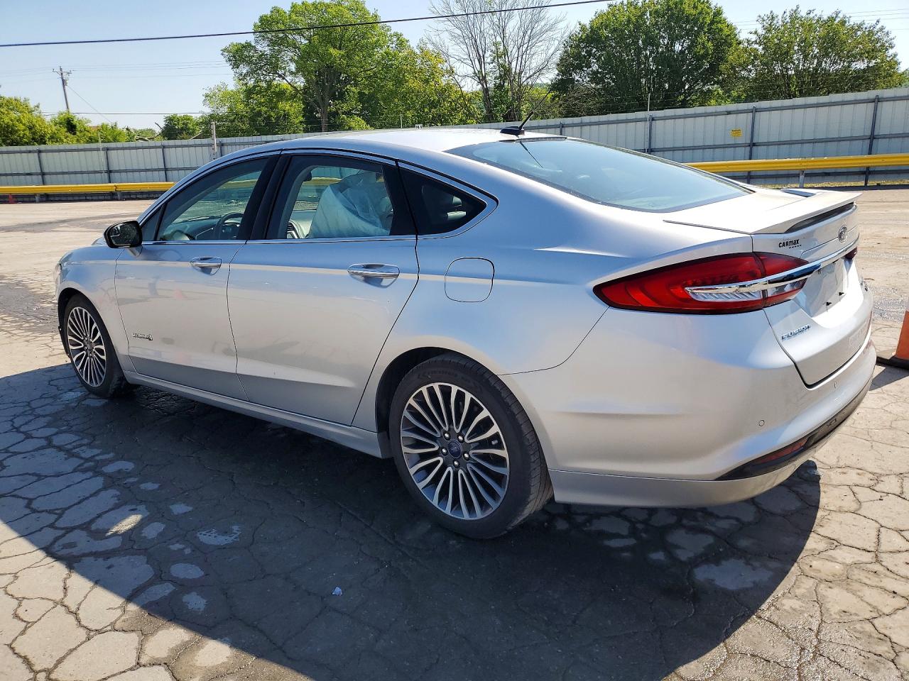 2018 FORD FUSION TITANIUM photo 3