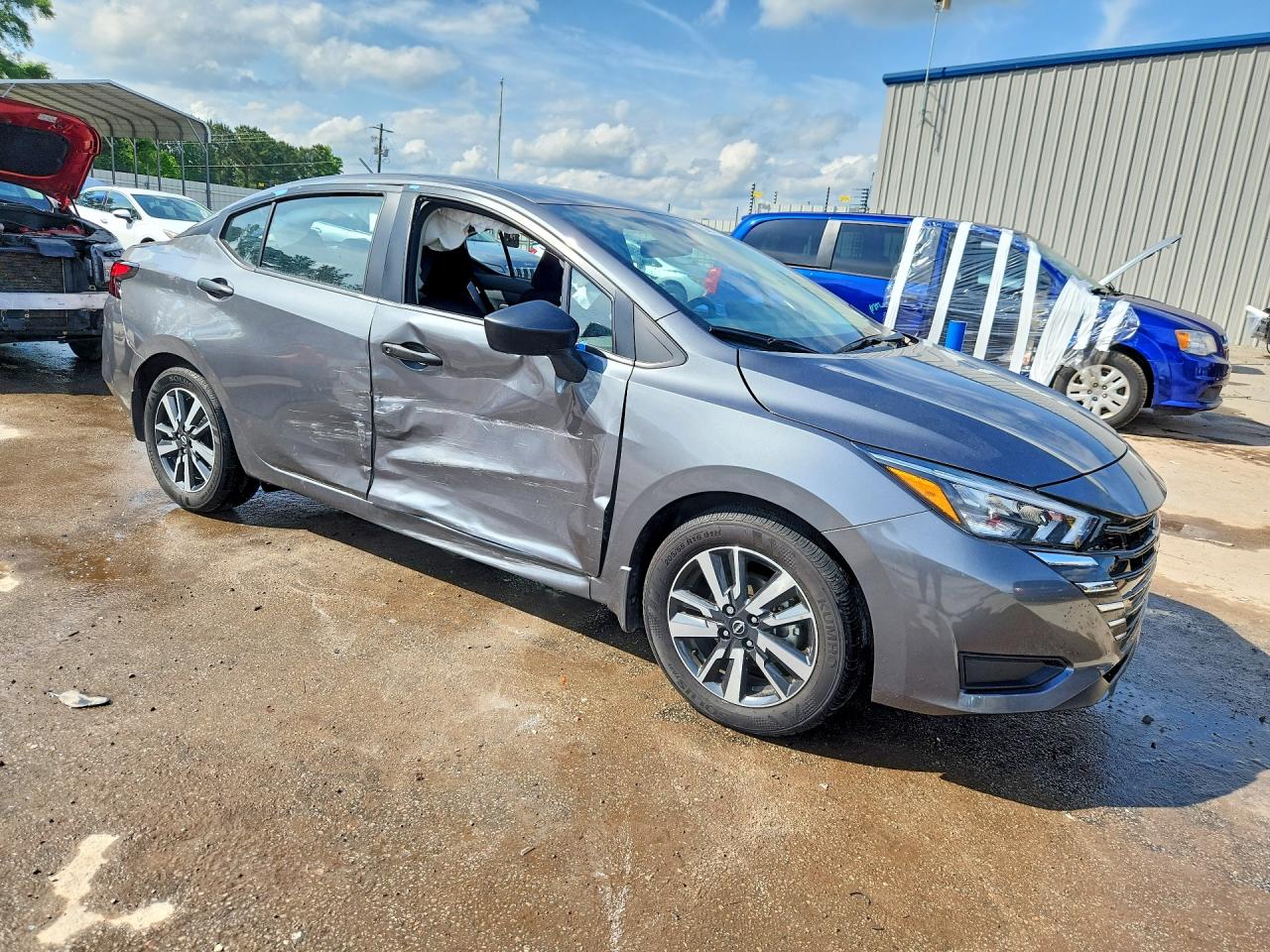 2025 NISSAN VERSA S photo 10