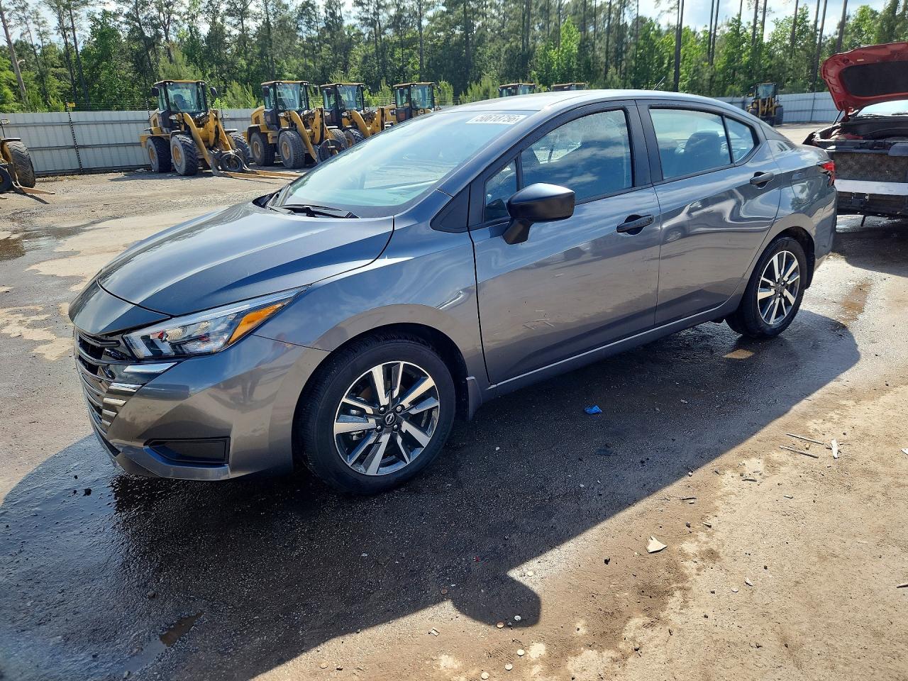 2025 NISSAN VERSA