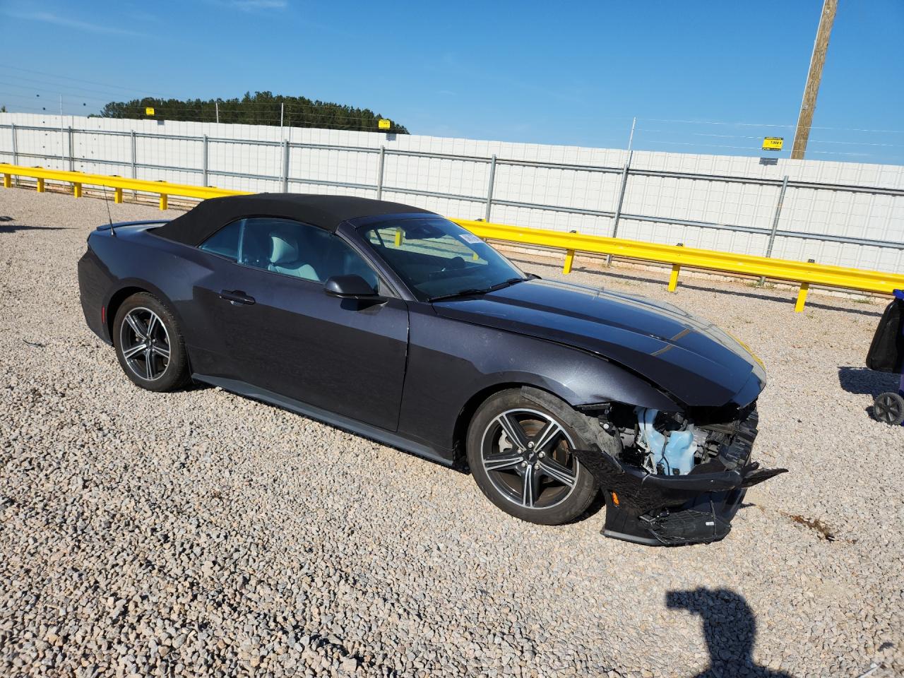 2024 FORD MUSTANG photo 7