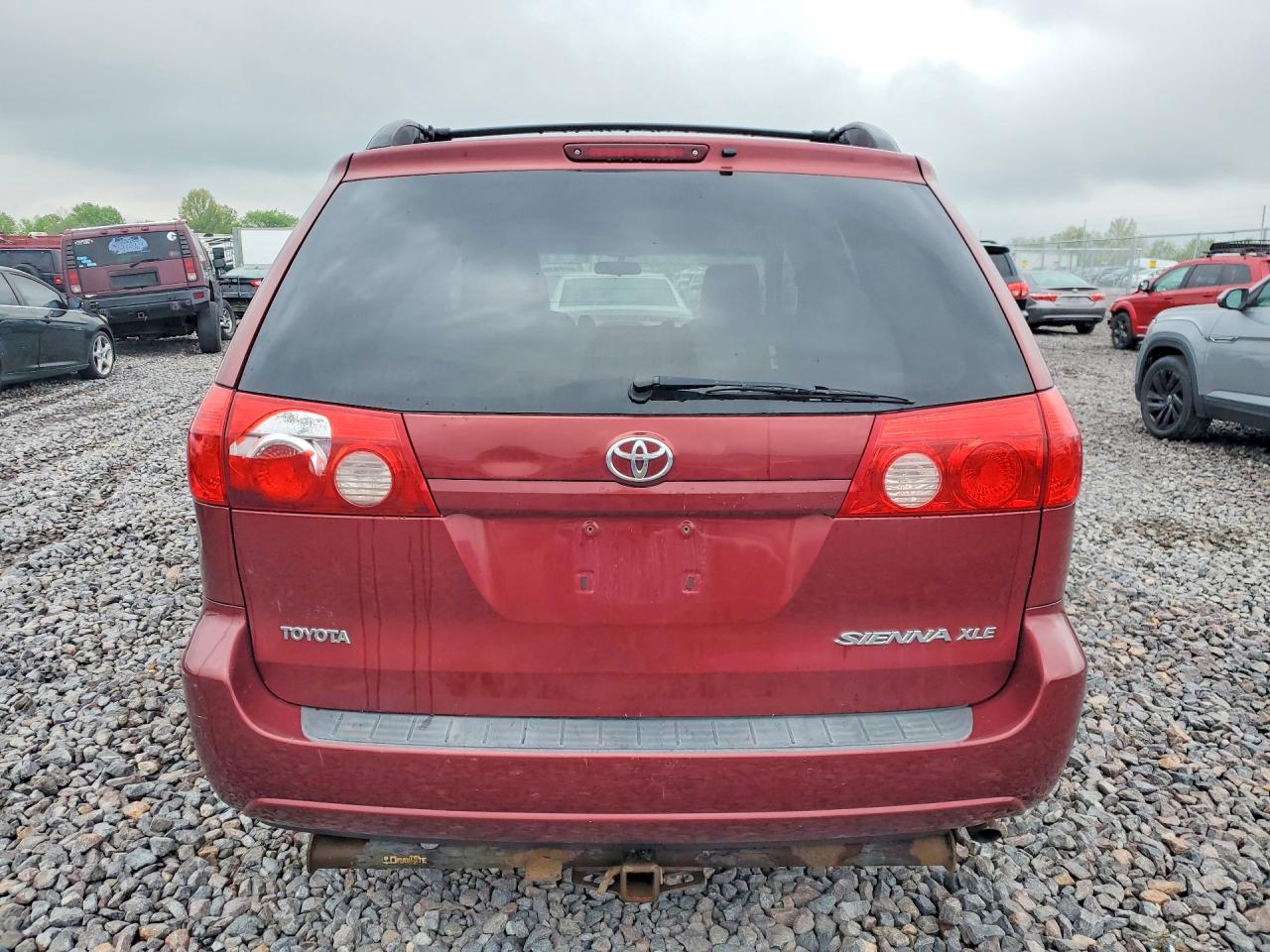 2009 TOYOTA SIENNA XLE photo 11
