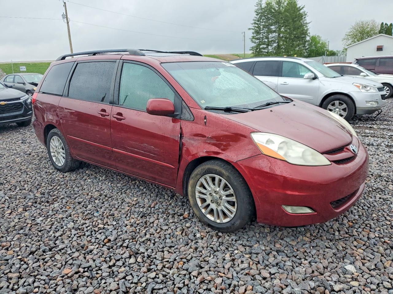 2009 TOYOTA SIENNA XLE photo 7