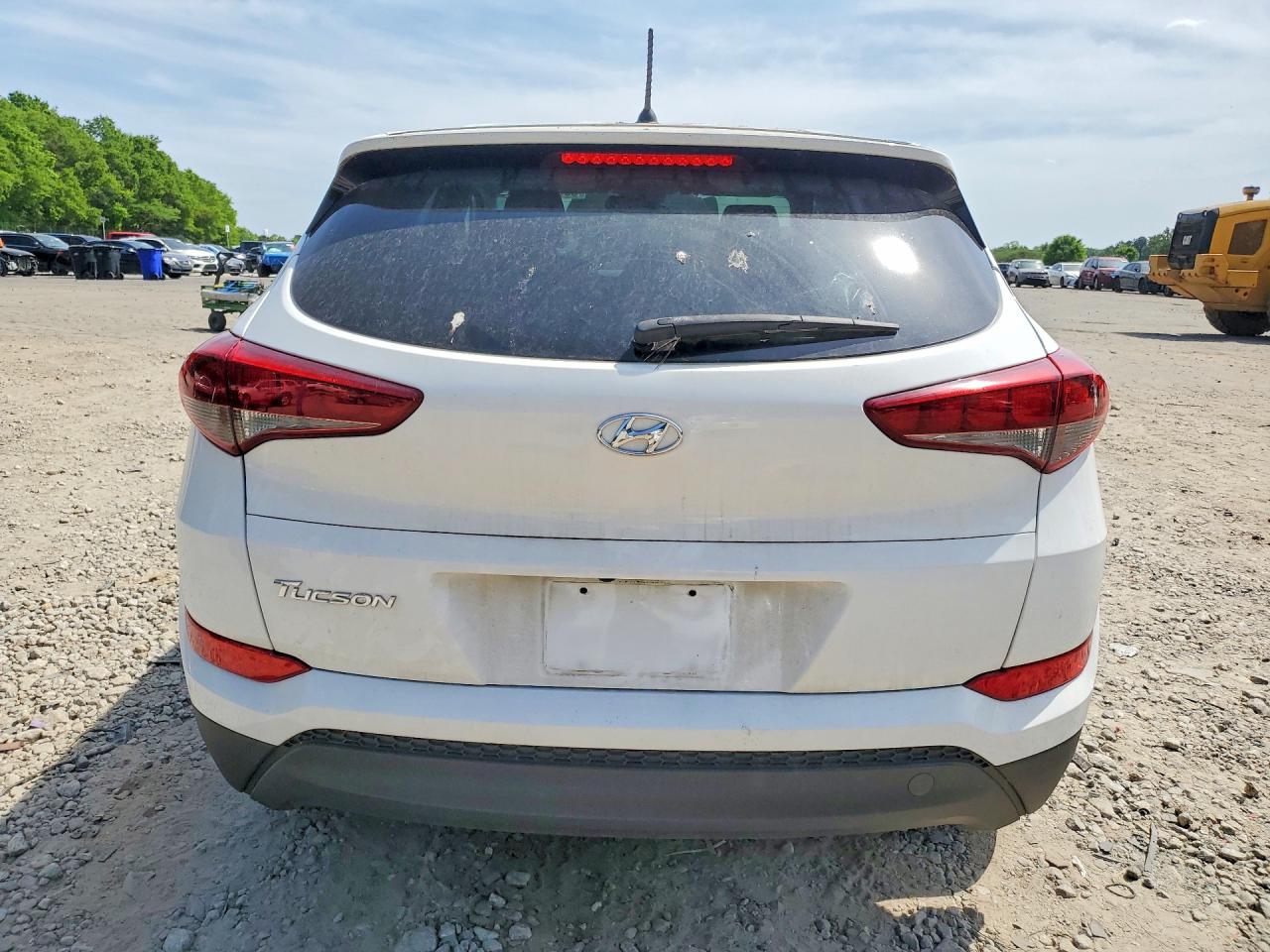 2018 HYUNDAI TUCSON SE photo 16